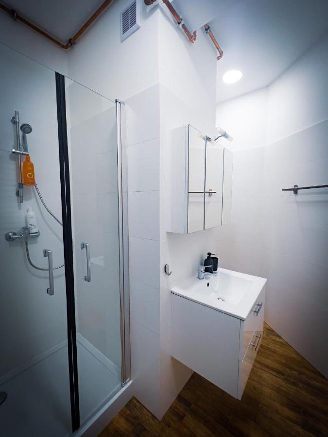 קטוביץ Nalu Black&White Apartment No 8 מראה חיצוני תמונה